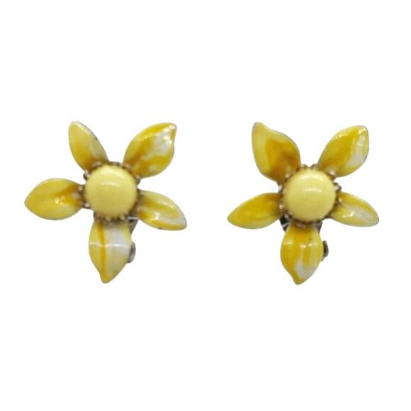 Vintage Earrings Yellow Daisy Flower Enamel 1950s Clip on - Picture 1 of 7